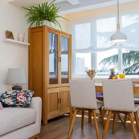 Deluxe Apartament Burgas City